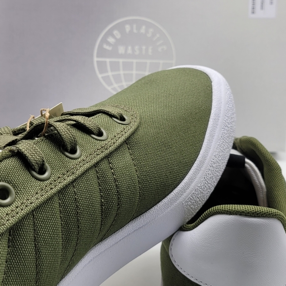 NEW Adidas Vulc Raid - Picture 6 of 9